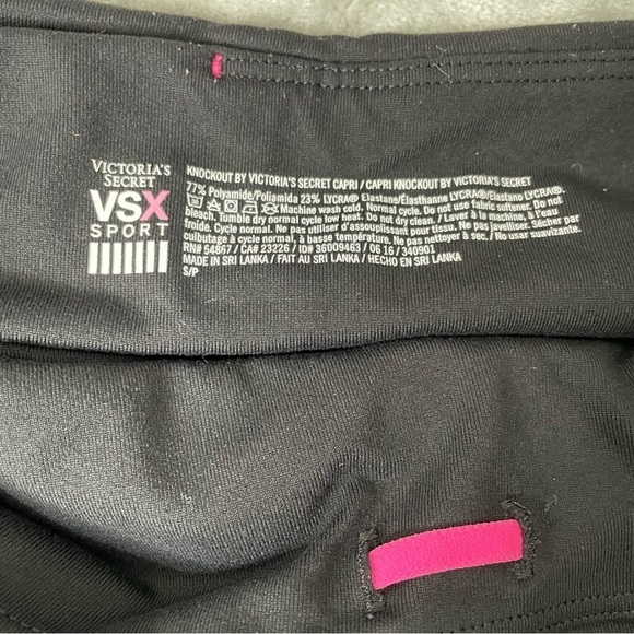Victoria’s Secret Sport VSX Knockout Black Capri Leggings Set of 2 Size S - Picture 9 of 16